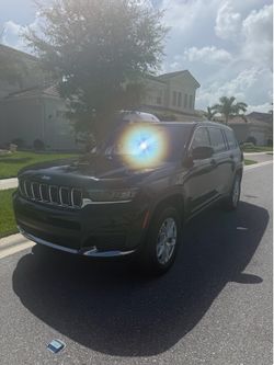 2023 Jeep Laredo