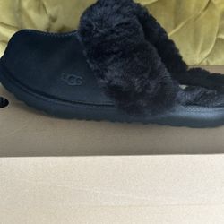 Uggs Slippers Black 