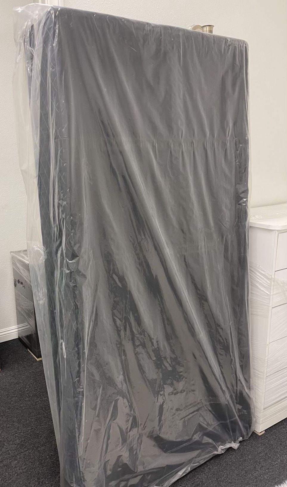 TWIN SIZE BOXSPRING PICK UP TODAY 