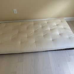 Organic Wool Twin Mattress With Platform 