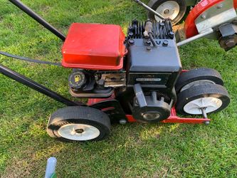 Gas-Powered Lawn Edger with Briggs & Stratton Engine
