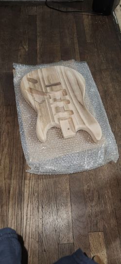 Guitar DIY body strat style