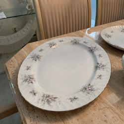 Mikassa China For 12+serving Pieces Pick Up South Windsor 