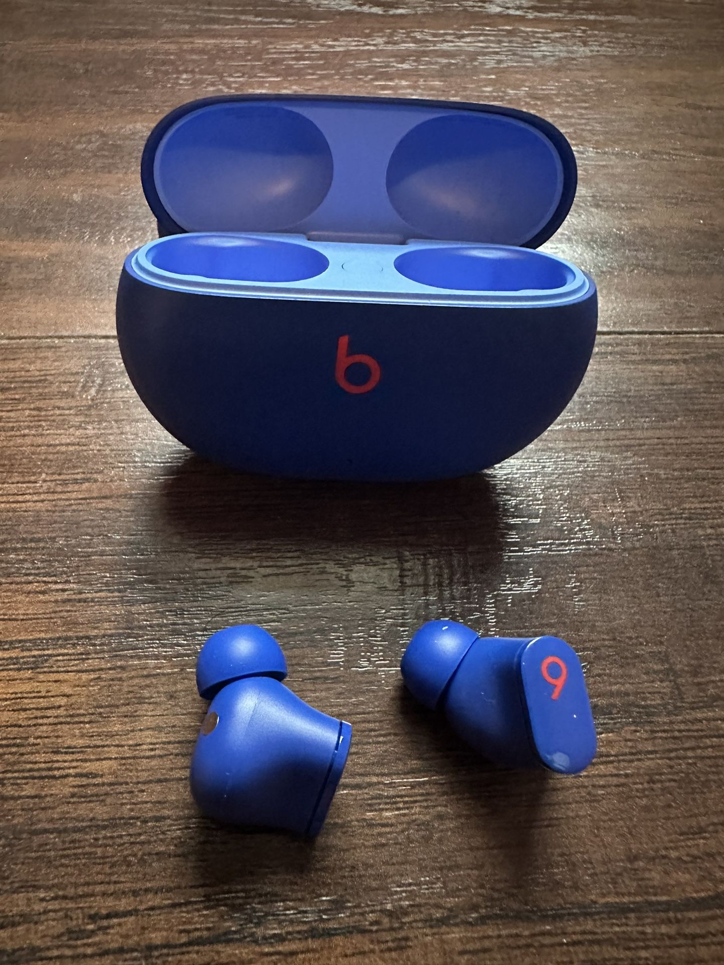 Beats Studio Buds - True Wireless Noise Cancelling Earbuds New