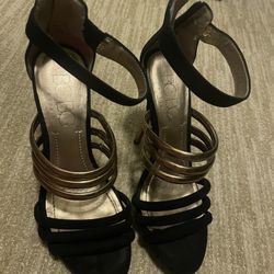 BCBG Heels Size 7