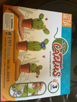 Brand new knitting set