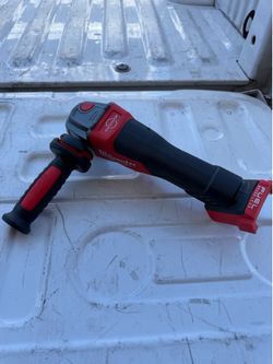 Milwaukee m18 FUEL grinder
