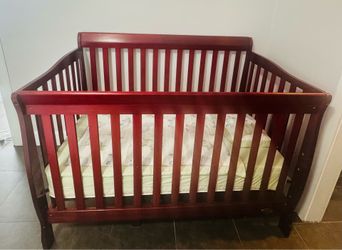 Crib and Matress like new