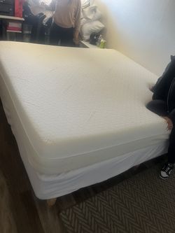 Tempirpedic Mattress 