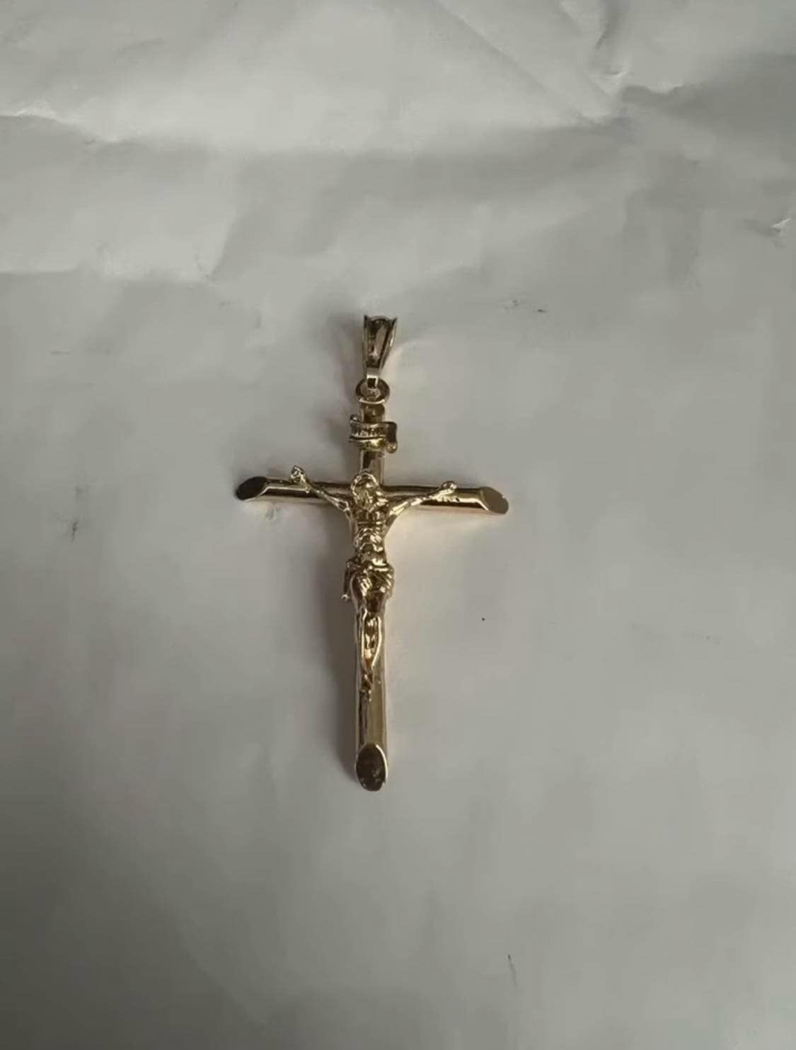 Has 5% of the value of solid gold. To be called gold-filled by U.S. law, the plating needs to be very very thick (at least 5% of jewelry total weight)