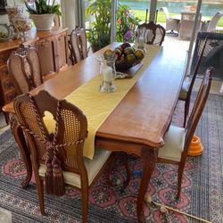 Antique Wooden European Dining Table set