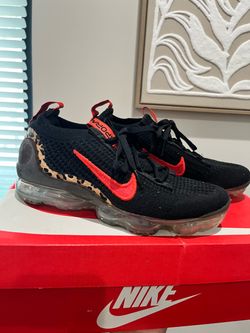 Nike Air VaporMax Flyknit Sneakers