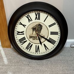 20” Buffalo trace clock
