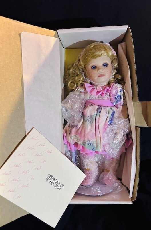 1994 Marie Osmond Porcelain Doll 