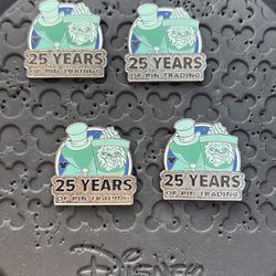 HATBOX 25 YEARS OF PIN TRADING CHASER