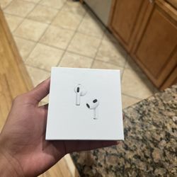 Apple AirPods (3rd generation)
