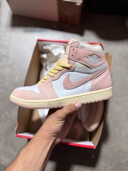 Jordan Washed Pink 1s size 11W 9.5M VNDS