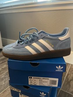 Handball Spezial Light Blue Size 5 1/2