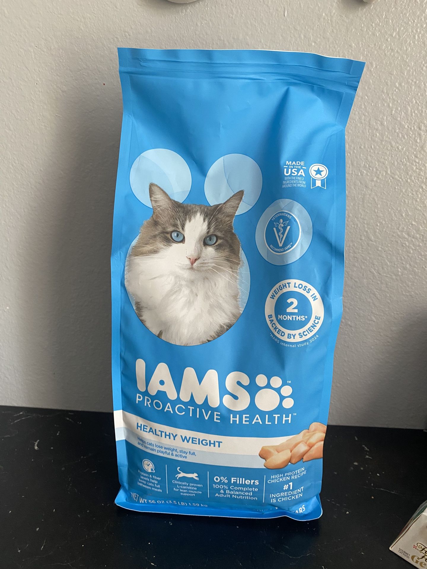 IAMS Cat Food