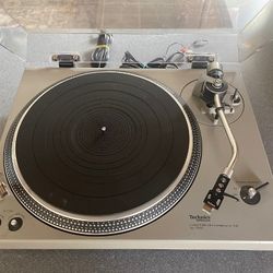 Technics SL-1500 Mk1 