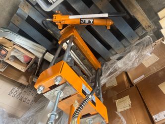 Bench hydraulic press