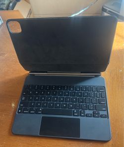 Apple Magic Keyboard 11" iPad Pro & iPad Air M2 - Black (A2261) - Good Condition