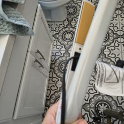 New Chi Hair Straightener 