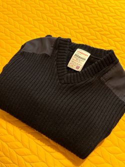 Wool sweater mens military