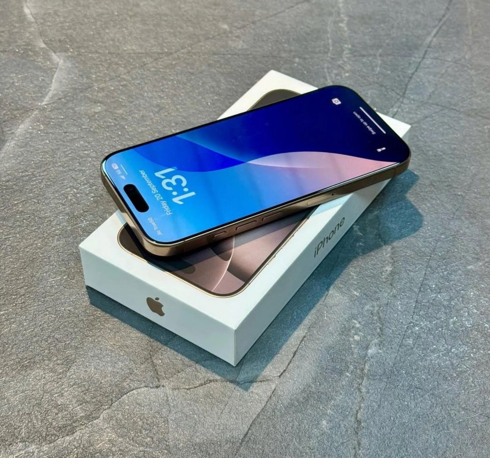 Brand New iPhone 16 Pro Max 1TB^^Factory Unlocked ^^Any Company Works!!