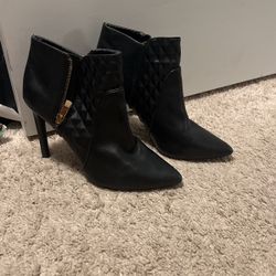 BCBGeneration booties