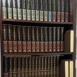 Britannica Encyclopedia 30 volume Set with Year Books from 1984 to 1998
