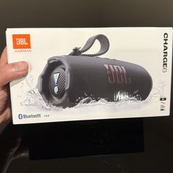 JBL Charge 6