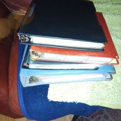 4 binders of sports cards
