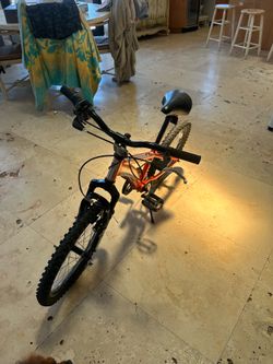 Diamondback Cobra 20” Kids Mountain Bike - Orange
