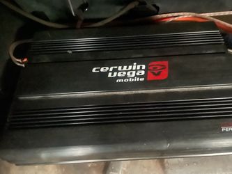 Cerwin Vega 2000 watt amp new