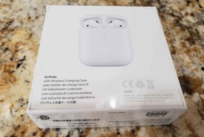 Apple AirPods 2nd Generation Brand New