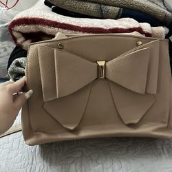 Brown Purse With Bow