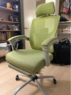 Green Desk Chair