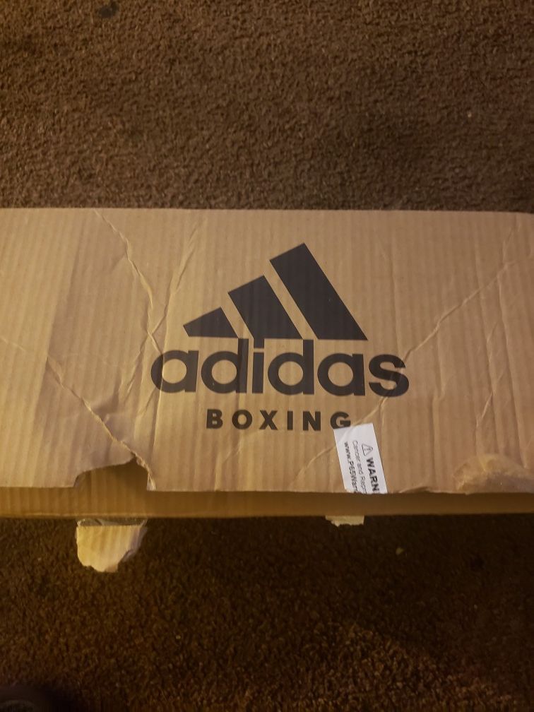 Adidas Adispeed 501 boxing gloves