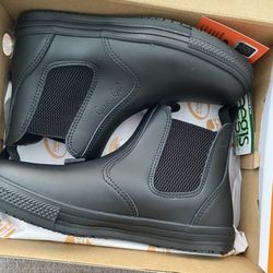 Woman’s Work Boots Size 8