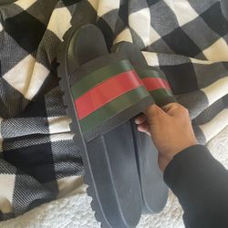 Gucci Slides 