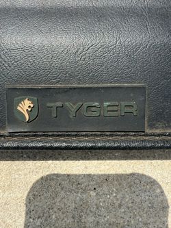 TYGER  T1 Rollup Pickup Bed Cover 