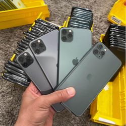 Apple iPhone 11 Pro Max Unlocked 