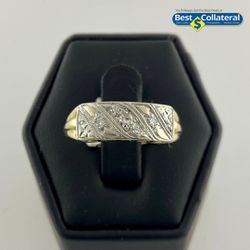 Ladies Vintage Diamond Ring In 14k Gold