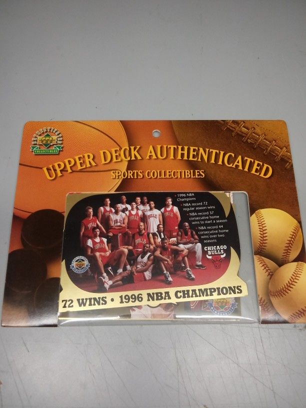 NBA / Basketball 1995 Upper Deck Authenticated Chicago Bulls / Michael Jordan LE Card