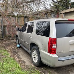 PARTS ONLY “2008 Tahoe Hybrid”  PART ONLY