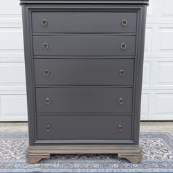 Modern Oversized Dresser High Quality