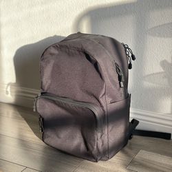Lo & Sons Backpack - 15” laptop 