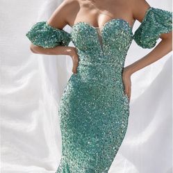 Teal Prom Dress, New, Never Worn, Size M