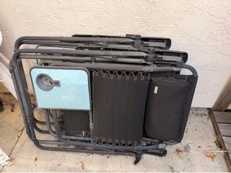 Anti gravity chairs
